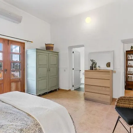 Seaview With Private Pool & Gardens Near Benagil Lagoa (Algarve)