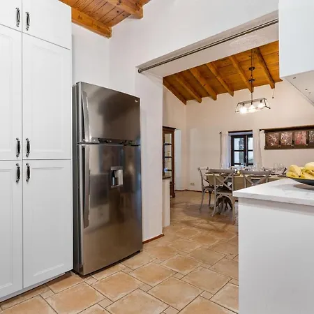 Seaview With Private Pool & Gardens Near Benagil Vila Lagoa (Algarve)